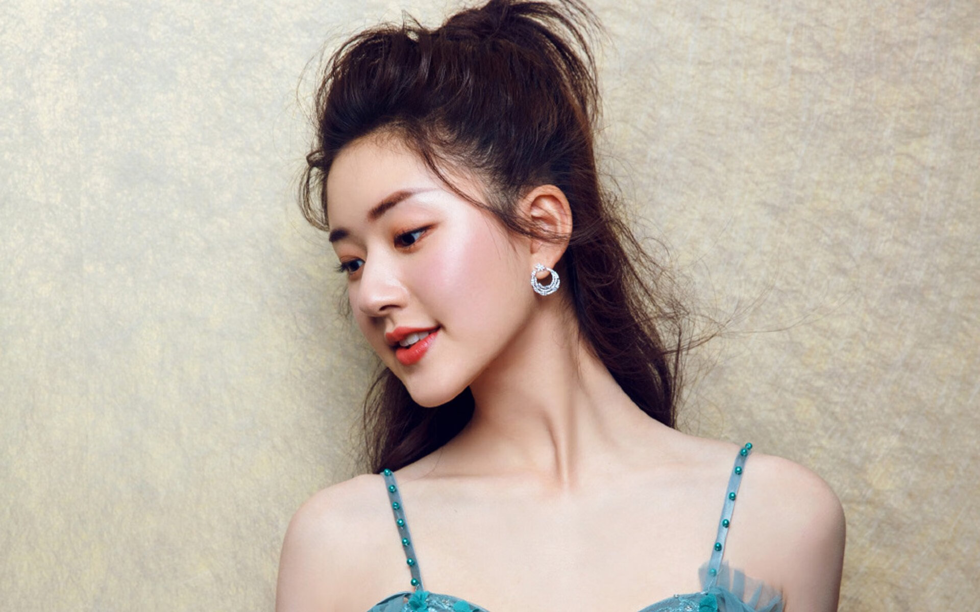 开云体育官方下载-德甲引导青少年足球走向职业化，推动足球普及，国家对青少年足球的政策