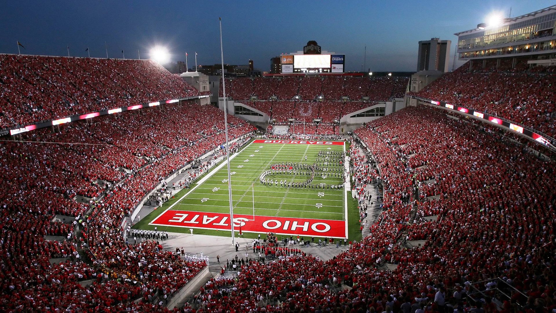 开云·Kaiyun网页版-独行侠球迷自制手工T恤登上大屏幕，diy手工制作球衣